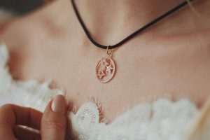 Wearing Different Necklaces: Styling Ideas for Women